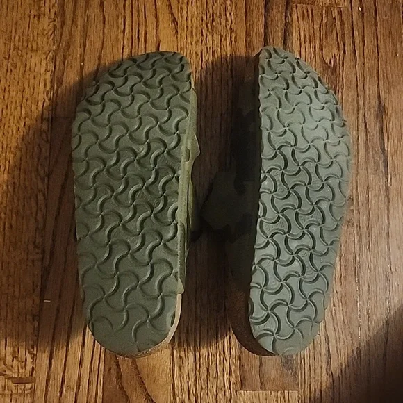 Birkenstocks - Picture 4 of 4